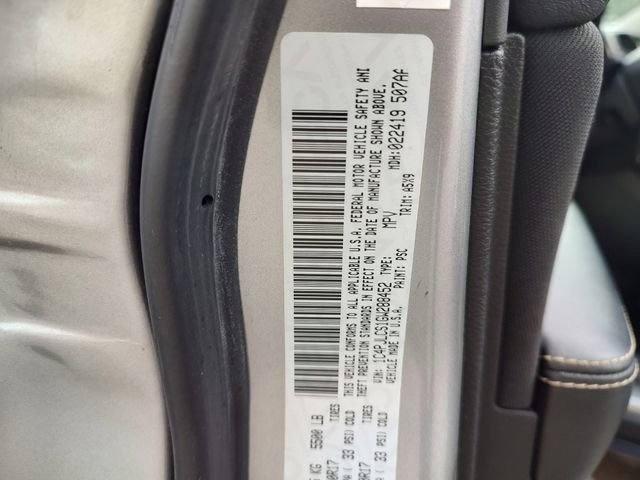 Used 2016 Jeep Cherokee Latitude FWD image 32