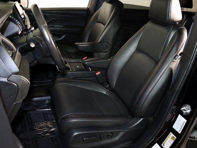 Used 2025 Honda Odyssey Sport-L image 4