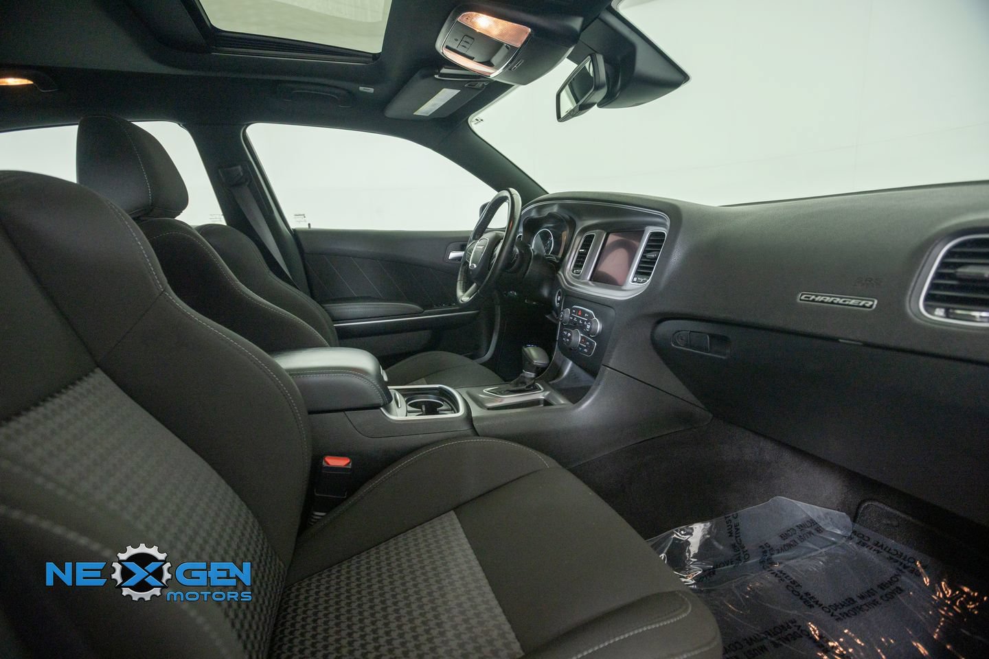 Used 2023 Dodge Charger GT w/ Blacktop Special Edition AWD/4WD image 40