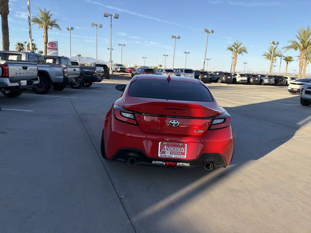 Used 2022 Toyota GR86 Premium RWD image 6