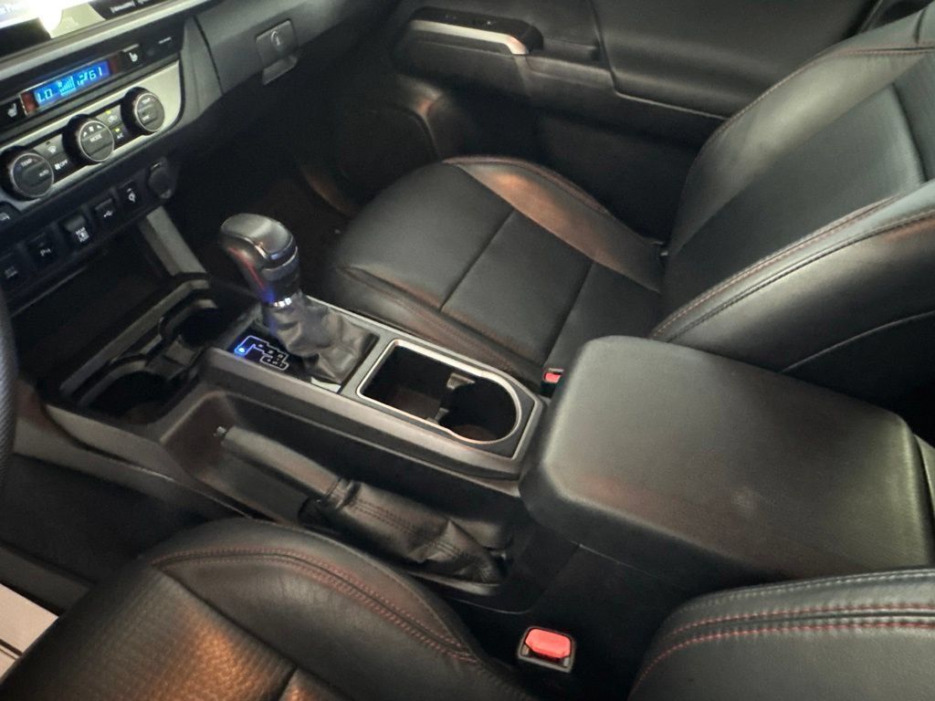 Used 2021 Toyota Tacoma TRD Pro AWD/4WD image 28