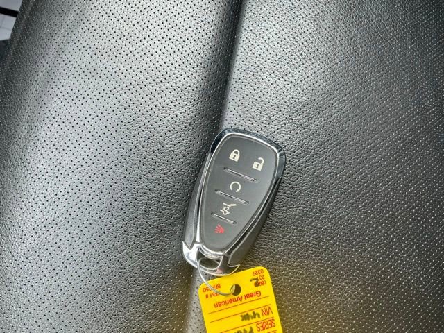 Used 2023 Chevrolet Traverse Premier w/ LPO, Floor Liner Package image 31