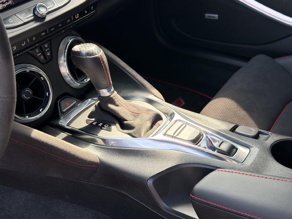 Used 2022 Chevrolet Camaro ZL1 RWD image 31