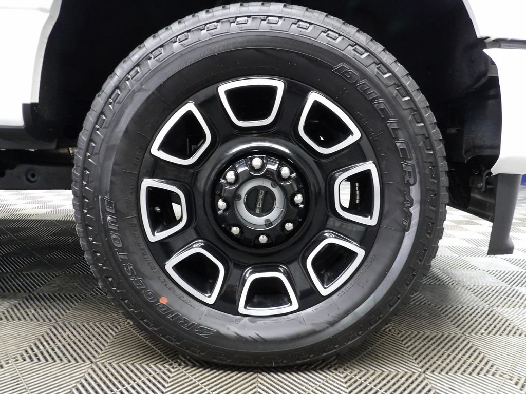 Used 2026 Ford F250 Platinum AWD/4WD image 11