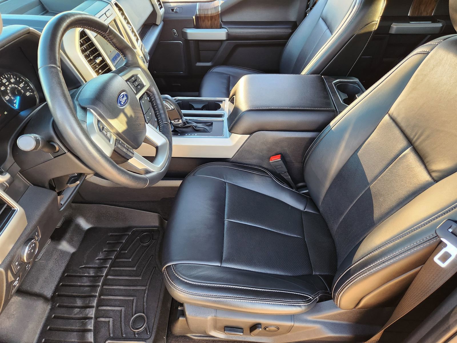 Used 2020 Ford F150 Lariat image 17