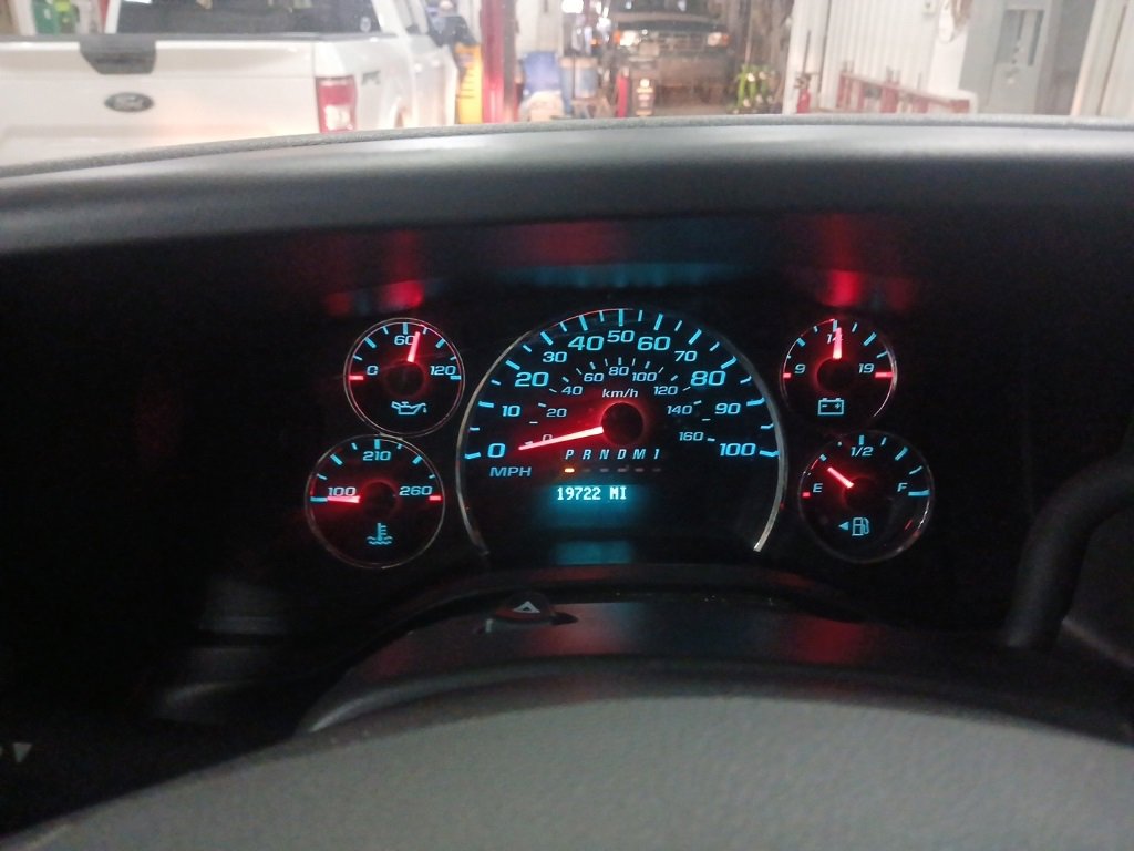 Used 2024 Chevrolet Express 2500 w/ Driver Convenience Package image 9