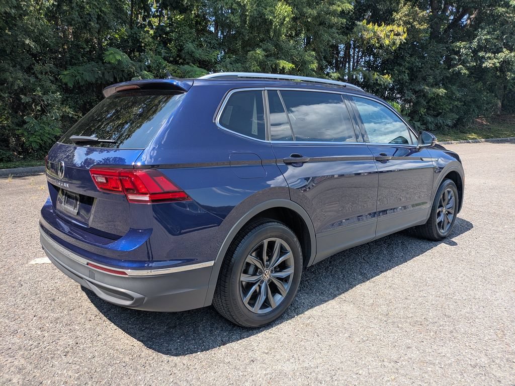 Certified 2023 Volkswagen Tiguan SE FWD image 5