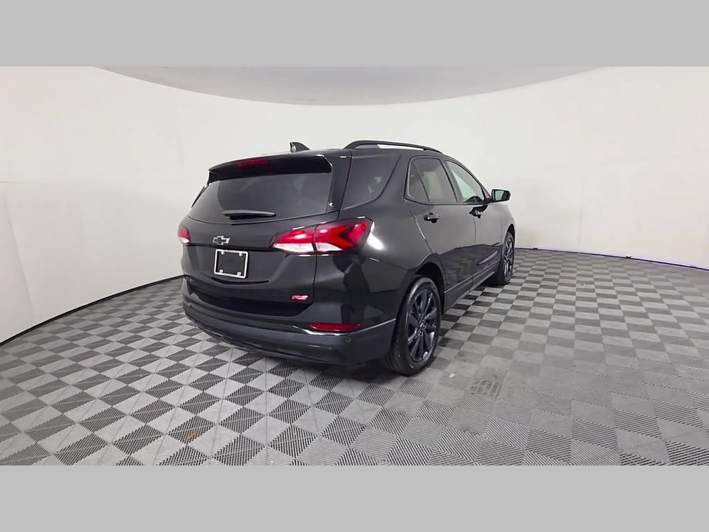 Used 2024 Chevrolet Equinox RS AWD/4WD image 41