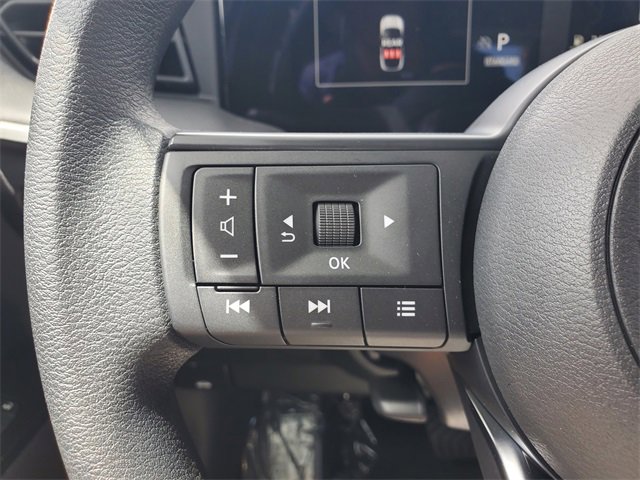 New 2025 Nissan Kicks S image 15