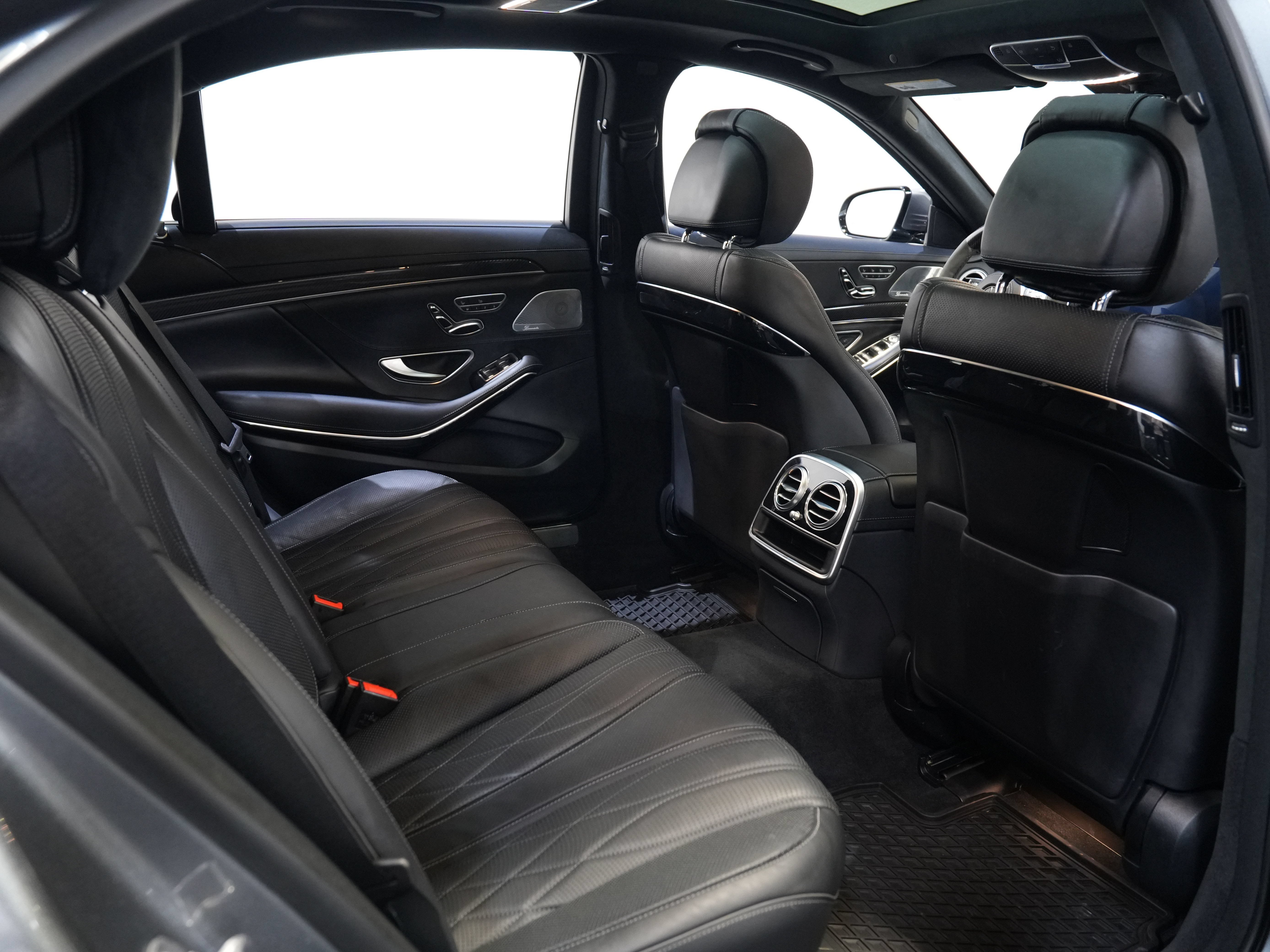 Used 2020 Mercedes-Benz S 63 AMG 4MATIC Sedan image 40