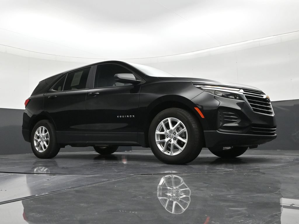 Certified 2024 Chevrolet Equinox LS FWD image 26
