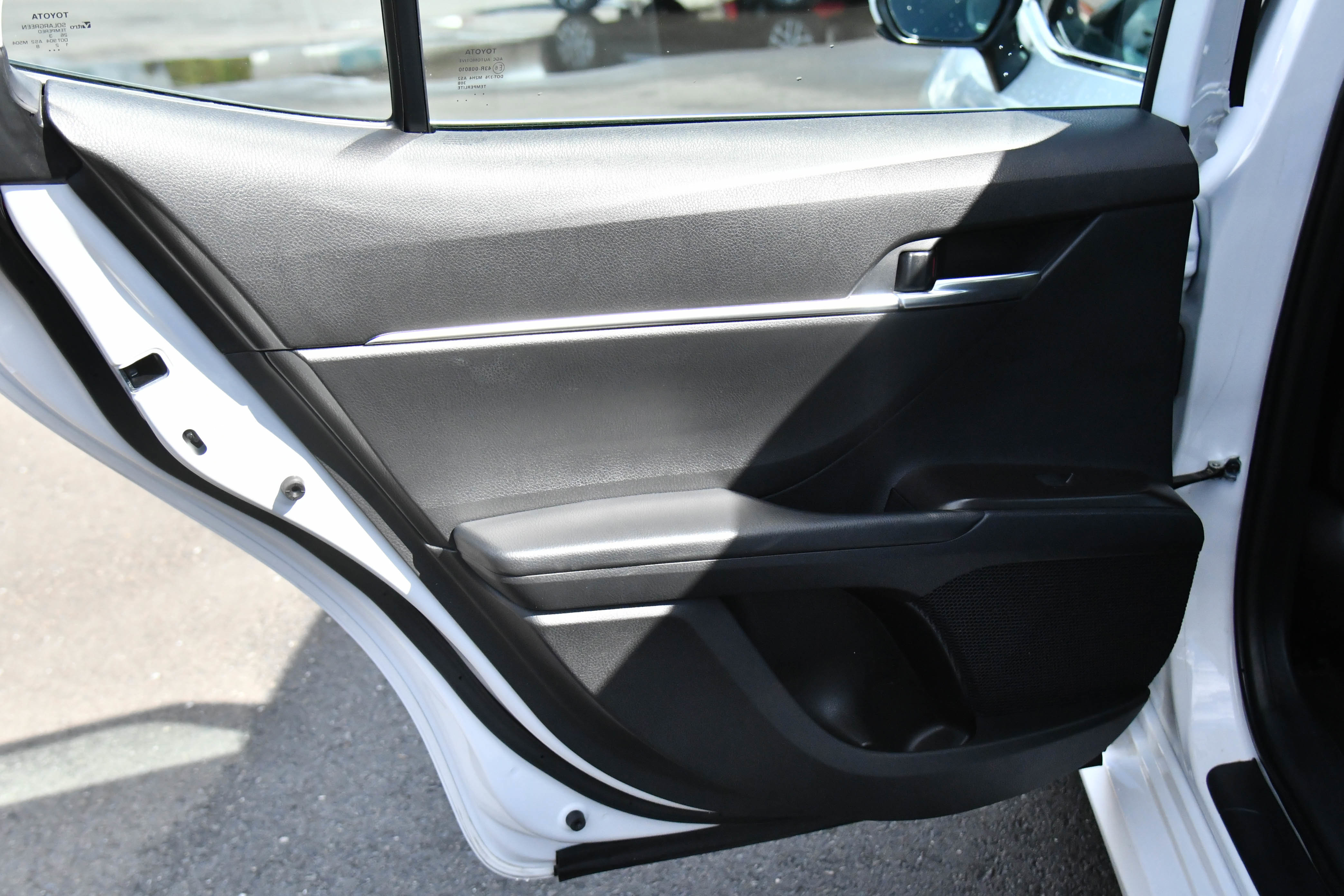 Used 2024 Toyota Camry LE image 31