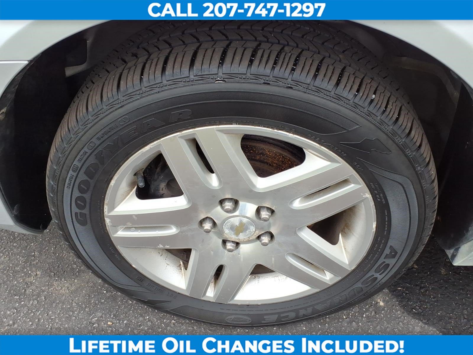 Used 2013 Chevrolet Impala LT w/ LT Sunroof Package FWD image 9