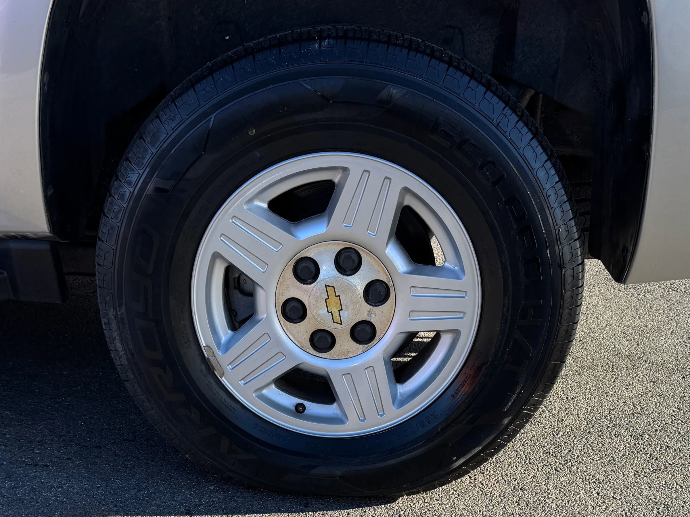 Used 2008 Chevrolet Avalanche LS AWD/4WD image 12
