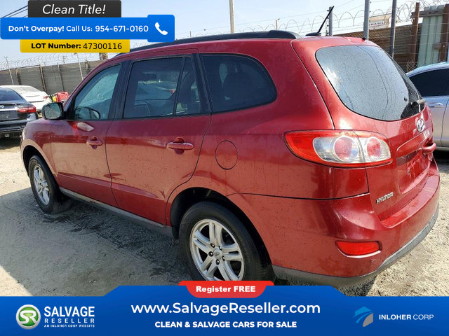 Used 2011 Hyundai Santa Fe GLS image 2