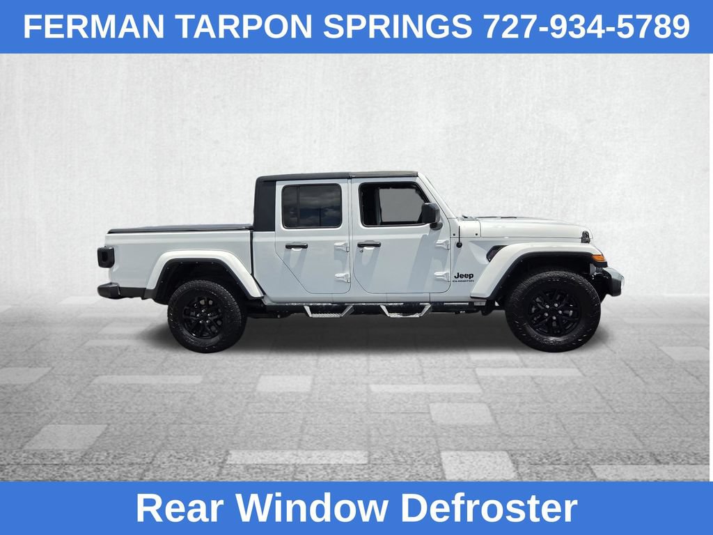 Used 2022 Jeep Gladiator Sport AWD/4WD image 13