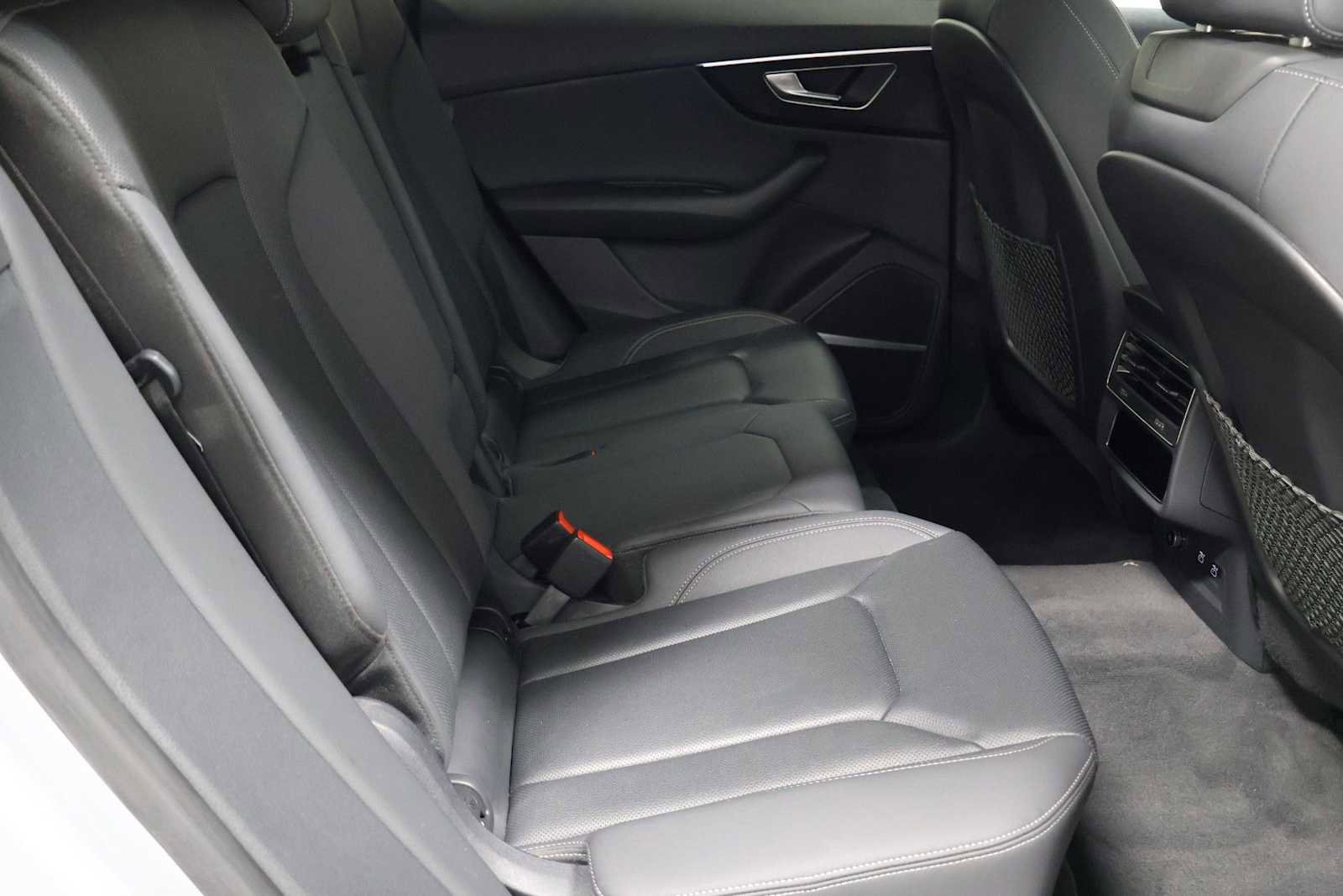 Used 2021 Audi Q8 Premium Plus w/ Premium Plus Package AWD/4WD image 31