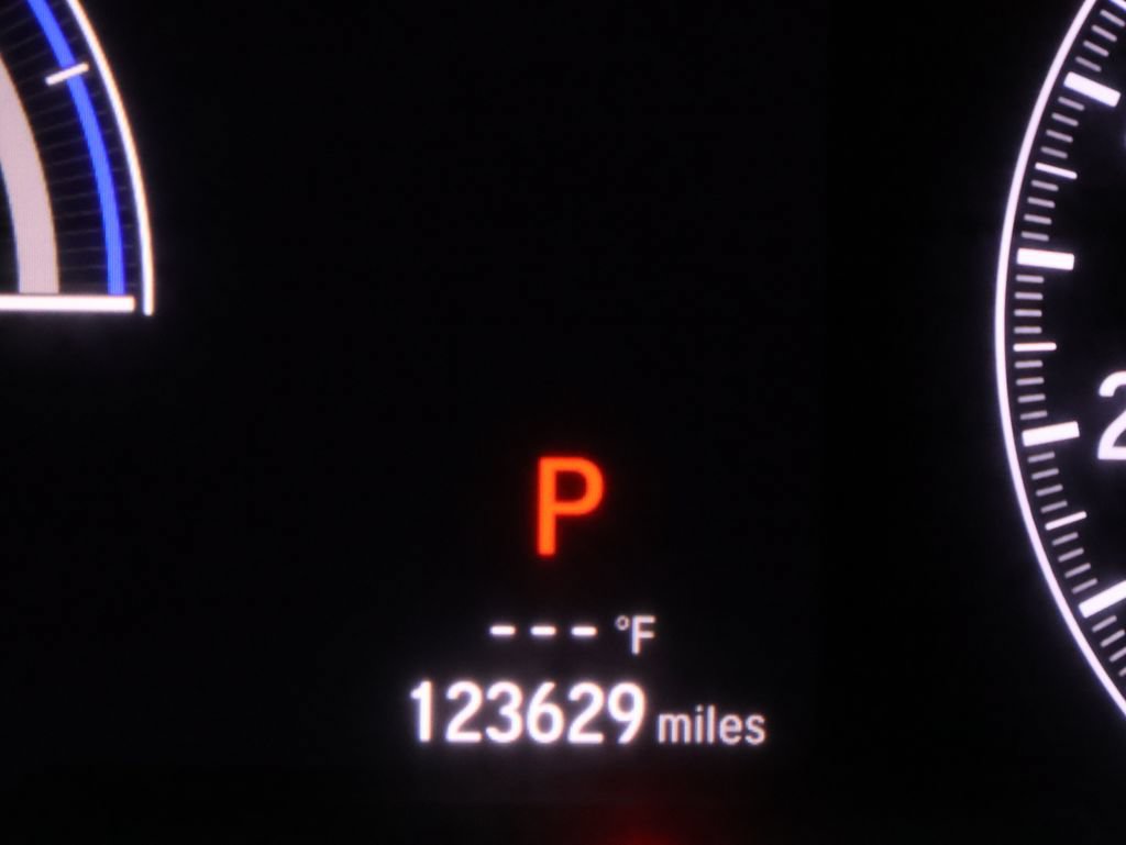 Used 2018 Honda Accord EX image 18