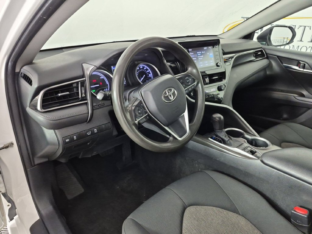 Used 2023 Toyota Camry LE FWD image 17