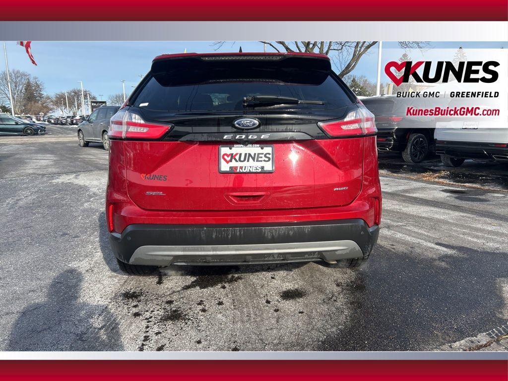 Used 2024 Ford Edge SEL image 8