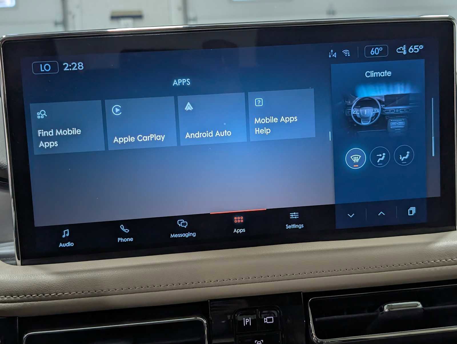 Used 2022 Lincoln Nautilus Standard image 24