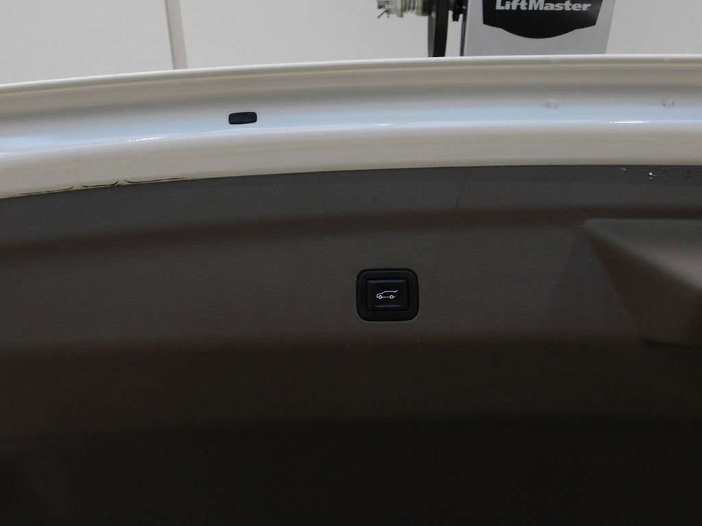 Used 2021 GMC Yukon Denali AWD/4WD image 89