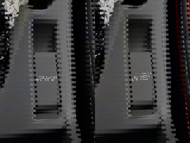 New 2025 Subaru Crosstrek 2.5i Limited w/ Crosstrek Mirror Package image 32