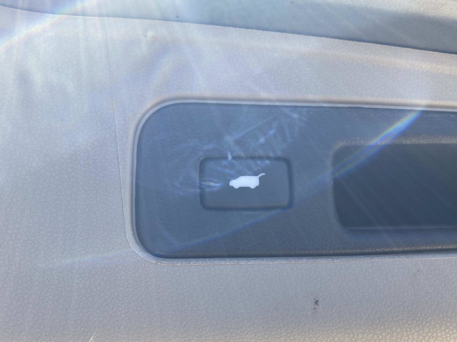 Used 2012 Honda Odyssey EX-L image 8