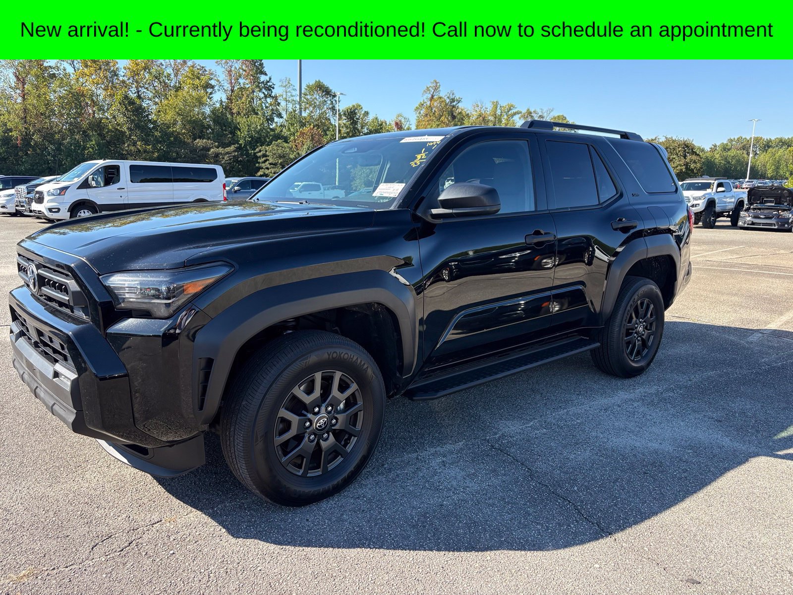 Used 2025 Toyota 4Runner SR5 AWD/4WD image 10