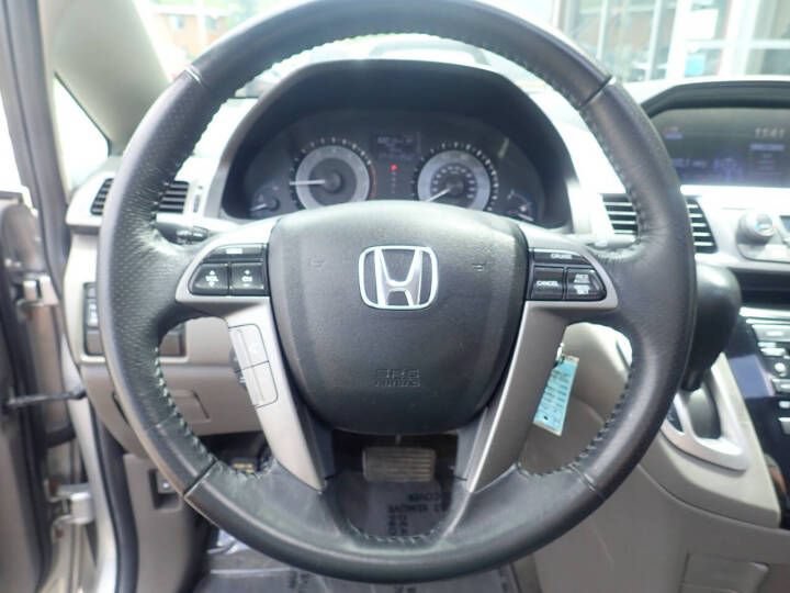 Used 2012 Honda Odyssey EX-L image 8