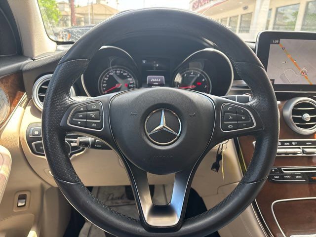 Used 2017 Mercedes-Benz GLC 300 4MATIC w/ Premium 3 Package image 32