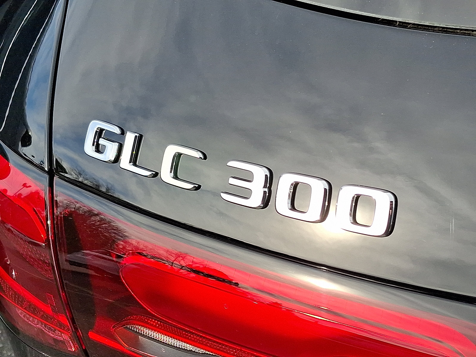 Used 2026 Mercedes-Benz GLC 300 4MATIC image 17