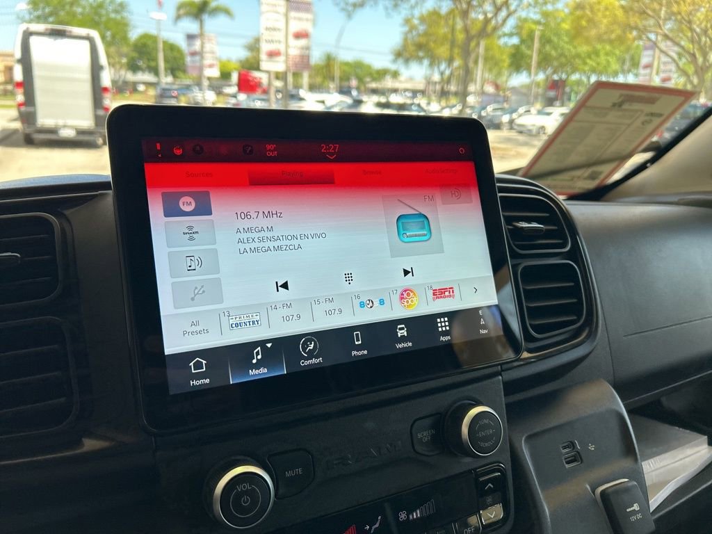 Used 2024 RAM ProMaster 3500 w/ Delivery Van Package image 7