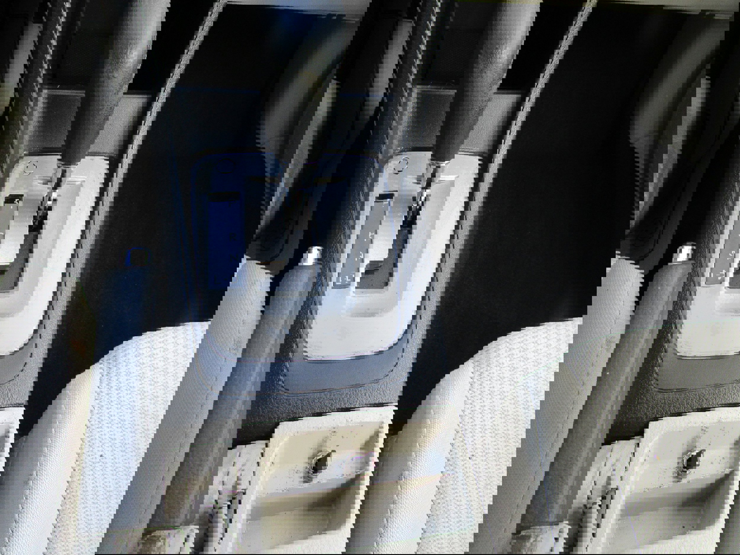 Used 2013 Subaru Impreza 2.0i image 26