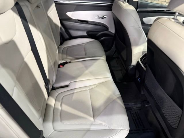 Used 2023 Hyundai Tucson Limited image 33