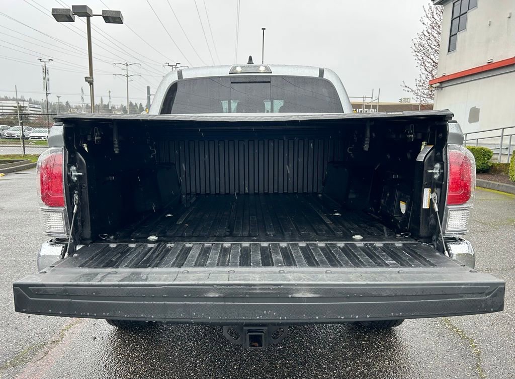 Certified 2023 Toyota Tacoma TRD Off-Road AWD/4WD image 26