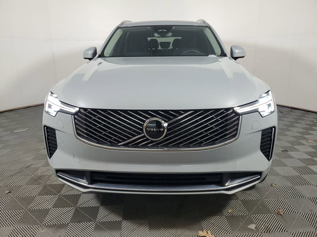 Certified 2025 Volvo XC90 B6 Core w/ Climate Package video 2