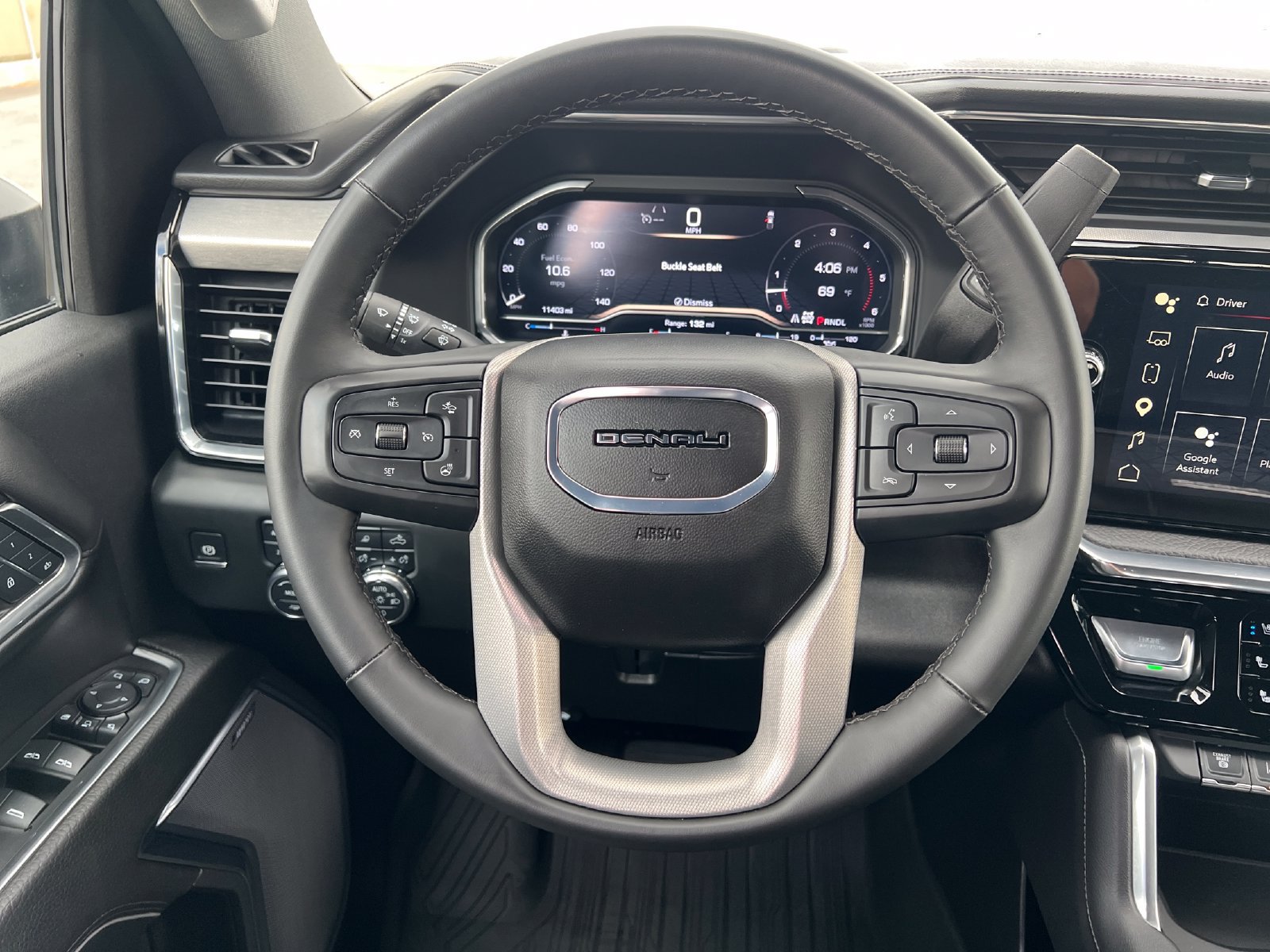 Used 2024 GMC Sierra 3500 Denali w/ Denali Reserve Package AWD/4WD image 14