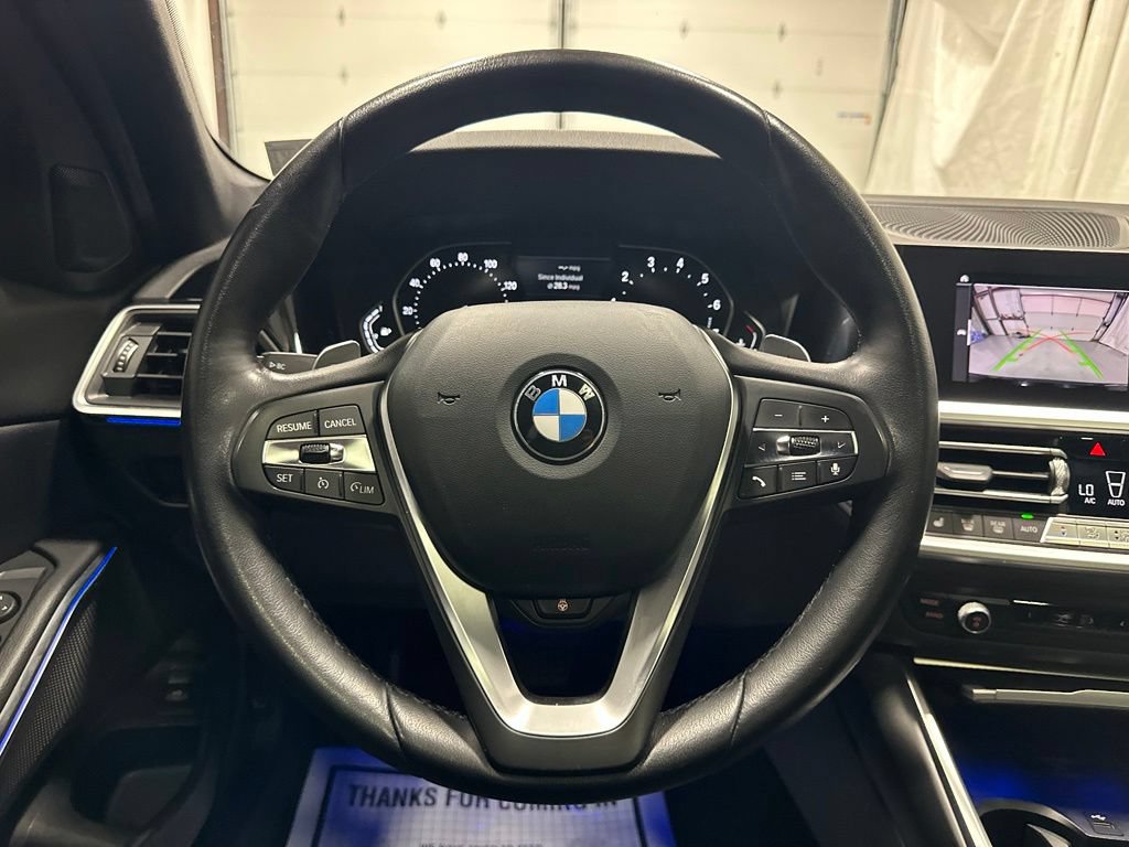 Used 2022 BMW 330i xDrive Sedan AWD/4WD image 18
