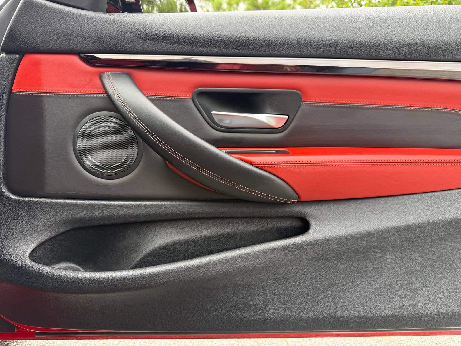 Used 2016 BMW M4 Convertible RWD image 43