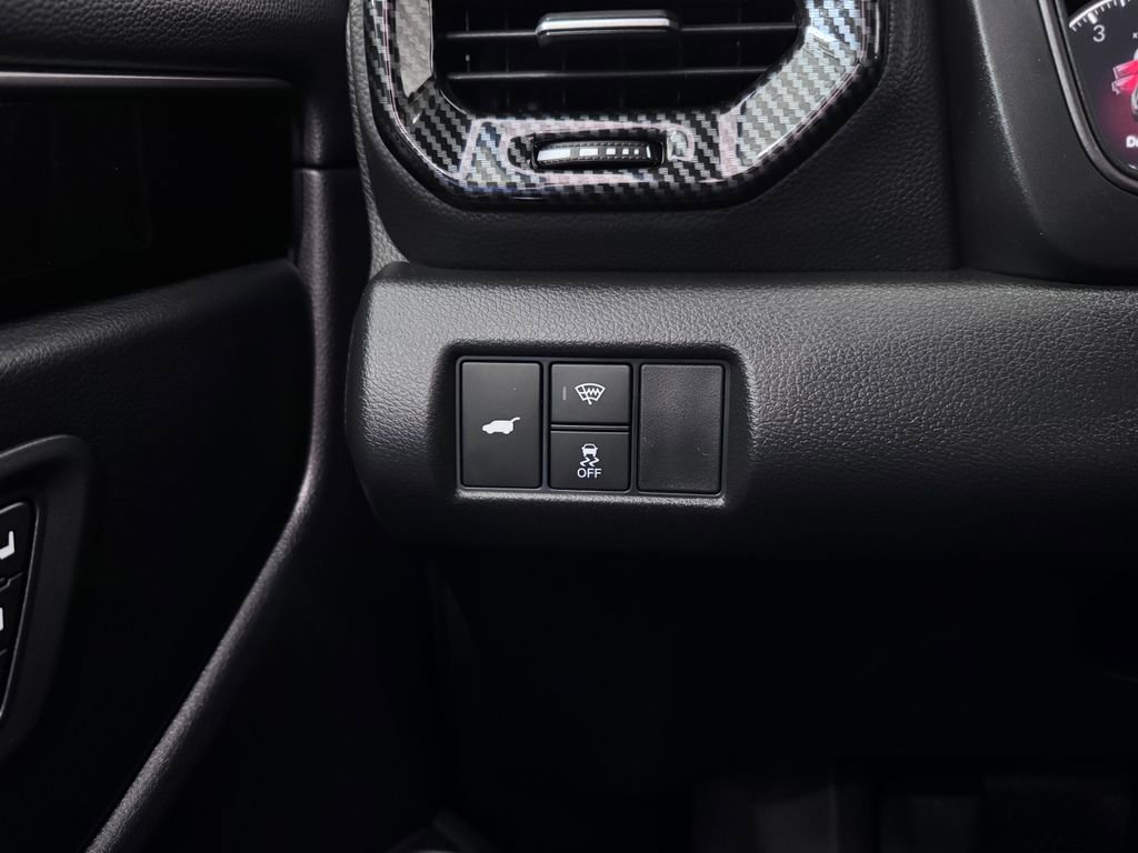 Used 2025 Honda Pilot TrailSport image 26