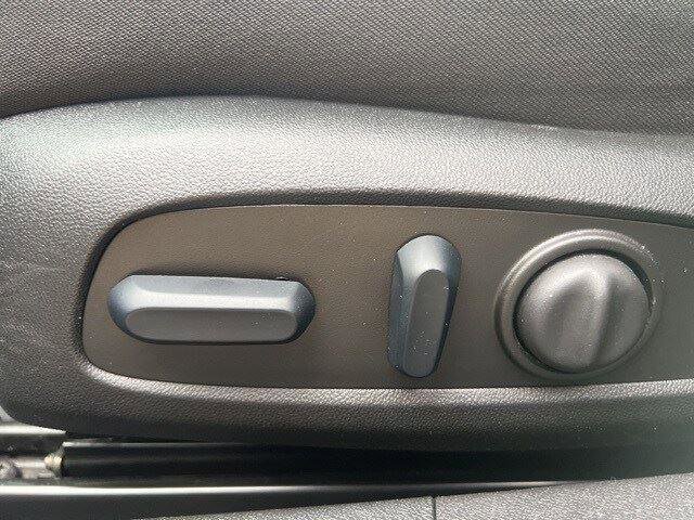 Used 2023 Chevrolet Malibu LT image 7