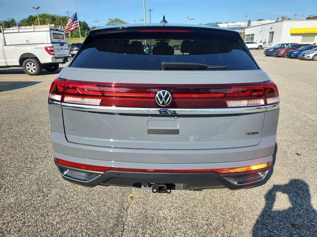 New 2026 Volkswagen Atlas Cross Sport SE image 6