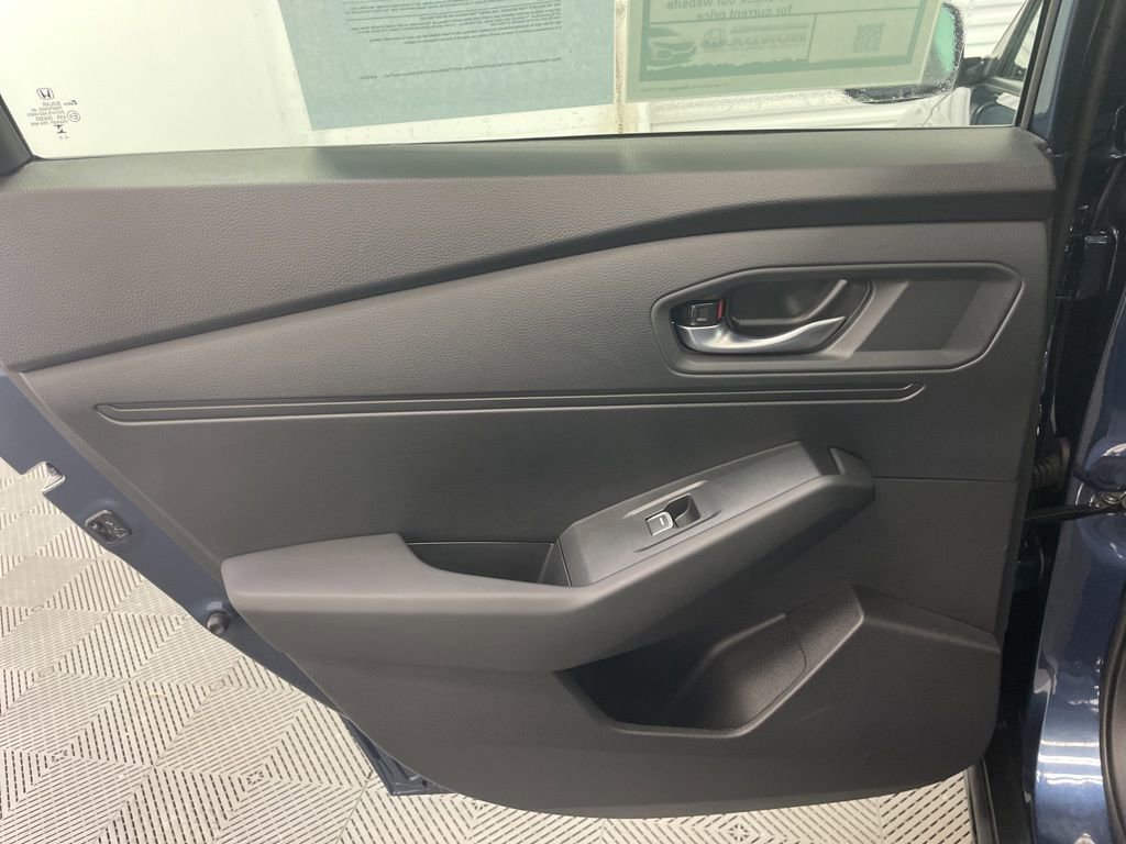 Used 2025 Honda Accord SE image 27