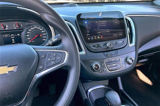 Used 2021 Chevrolet Malibu LT image 8