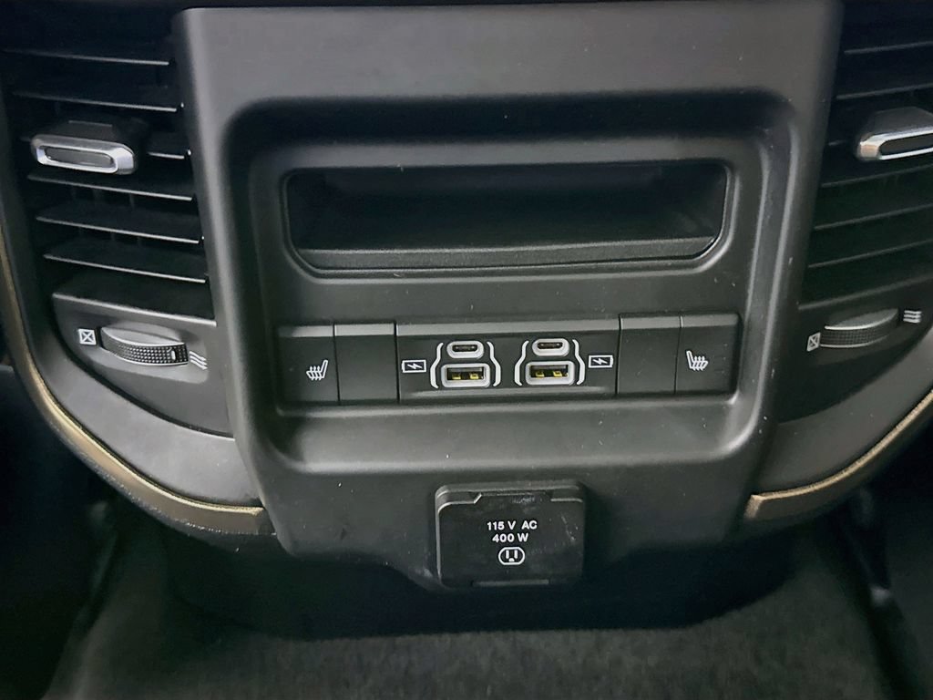 Used 2022 RAM 1500 Limited w/ Body Color Bumper Group AWD/4WD image 30