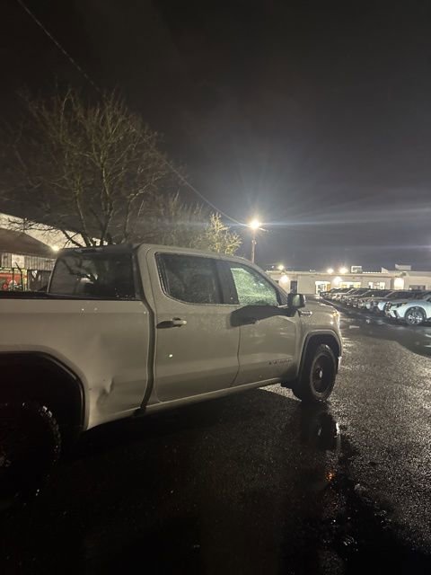 Used 2022 GMC Sierra 1500 SLE image 5