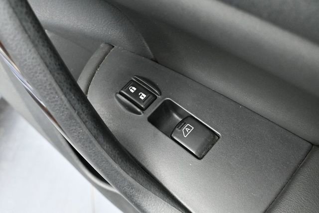 Used 2010 Nissan Maxima 3.5 SV w/ Premium Pkg FWD image 45