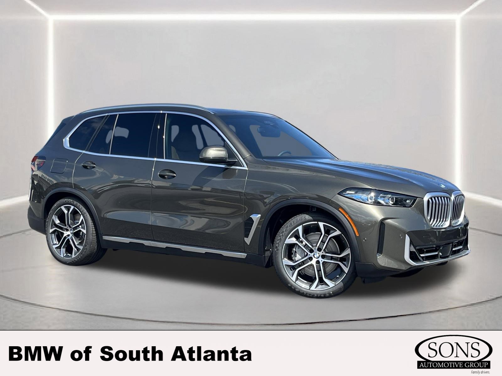 New 2026 BMW X5 xDrive50e AWD/4WD image 1