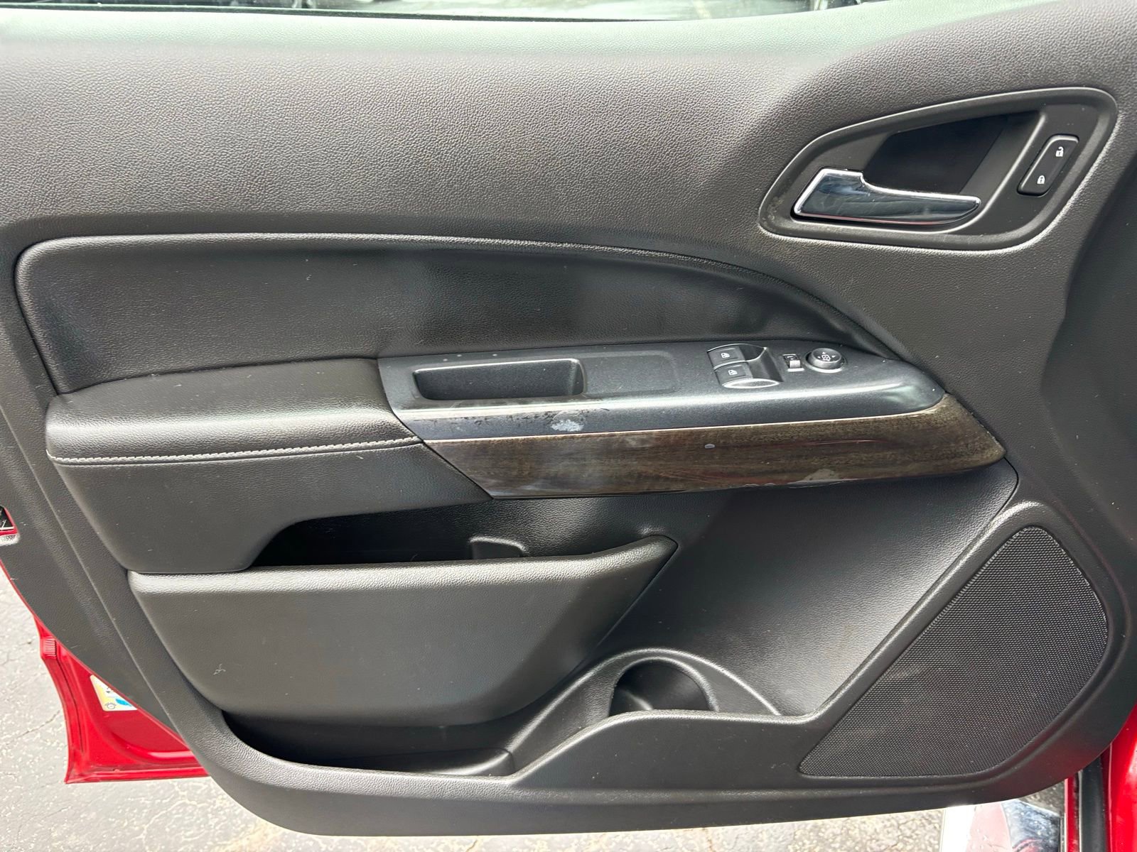 Used 2015 GMC Canyon SLE w/ SLE Convenience Package image 16